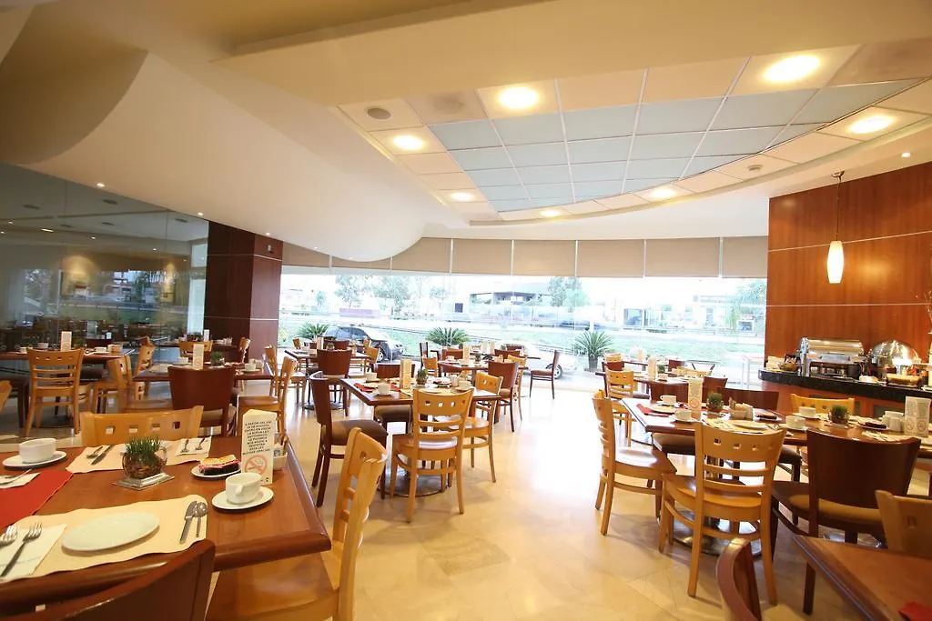Hotel Mercury Inn Querétaro